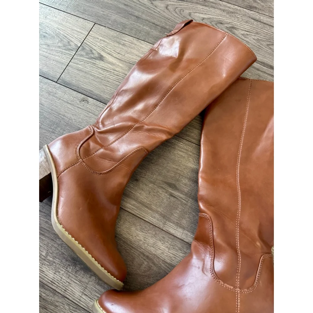 Universal Thread Size 6.5 Tatiana Brown 2.5 inch heel Leather Worn Once - Picture 2 of 4